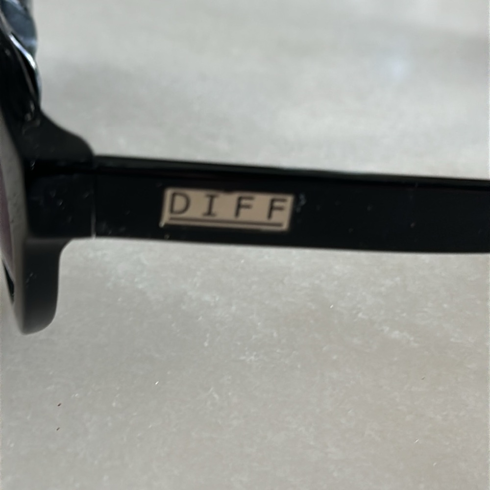 Polarized Sunnies By Diff Eyewear - image 8